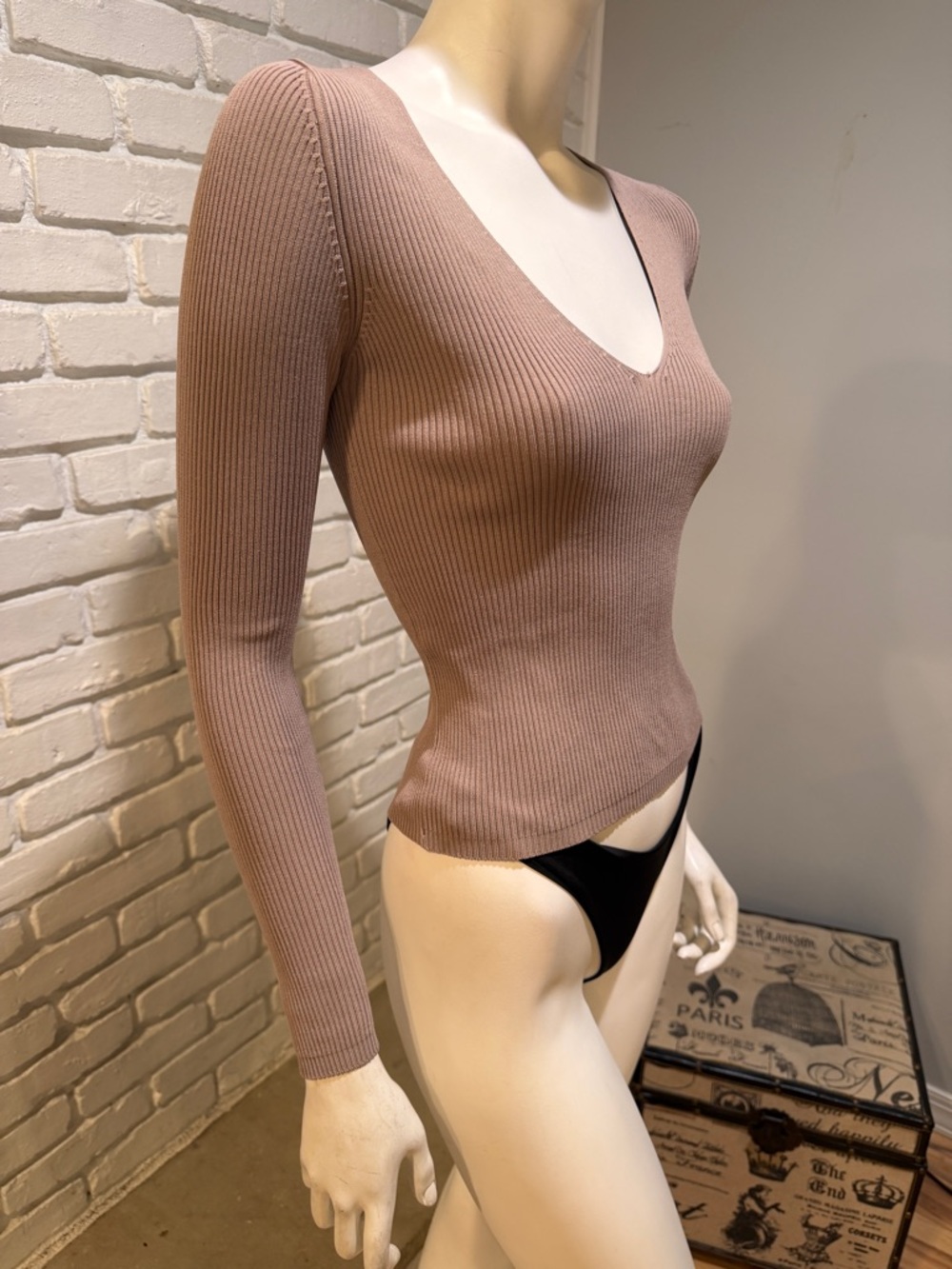 ZARA Mushroom Taupe Ribbed V-Neck Sweater Deep V Fitted Stretchy Small NWT - Picture 5 of 11